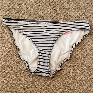 victoria’s secret bikini bottoms